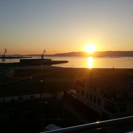 La Concha Playa***** Apartment Vilagarcia de Arousa Bagian luar foto