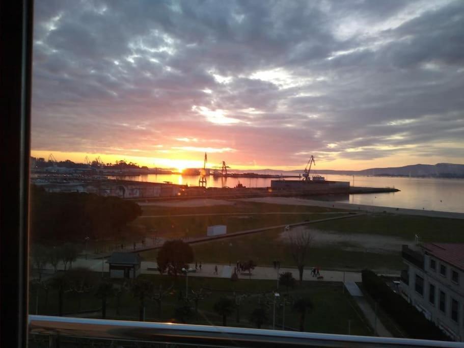 La Concha Playa***** Apartment Vilagarcia de Arousa Bagian luar foto